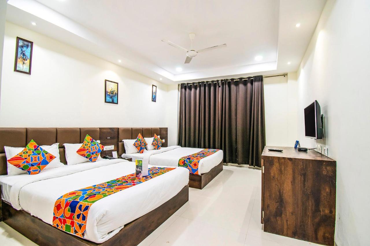 Fabhotel Amrit Greens Indore Airport Exterior photo